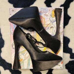 Siouxsie Platform Heels